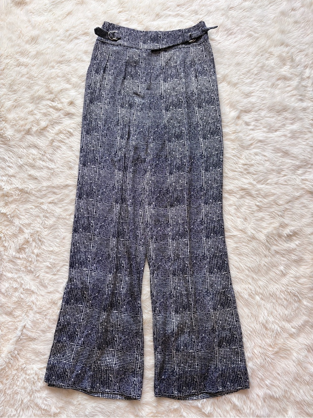 Carlisle High-Waist Wide Leg Trouser Pants Black & White !00% Silk Womens 4